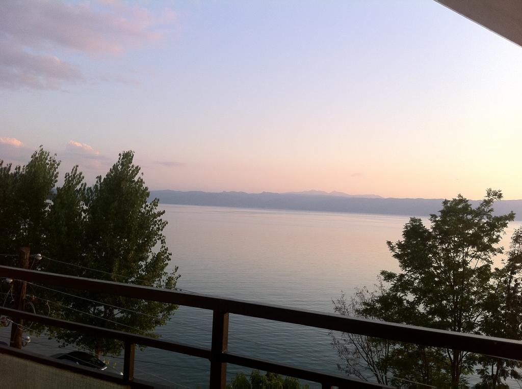 Guest House Lokoski Peštani Pokoj fotografie